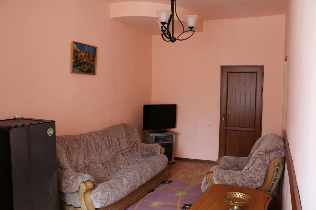 Hôtel Ripa à Tsaghkadzor Extérieur photo