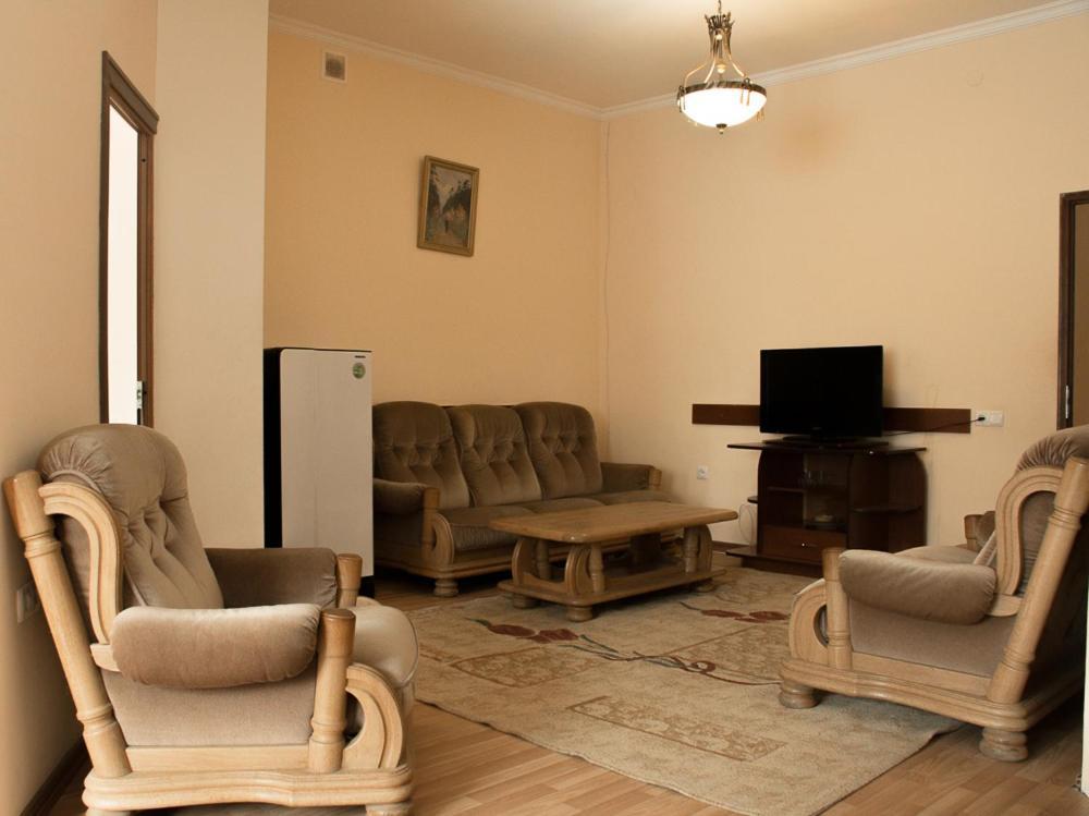 Hôtel Ripa à Tsaghkadzor Extérieur photo